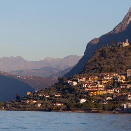 Appartamento Casa Madali' - Nel Borgo Marone Esterno foto